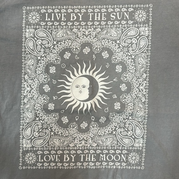 Ps / La Live By Sun Paisley Oversized Grey Graphic Short Sleeved Tee Shirt - Picture 7 of 11
